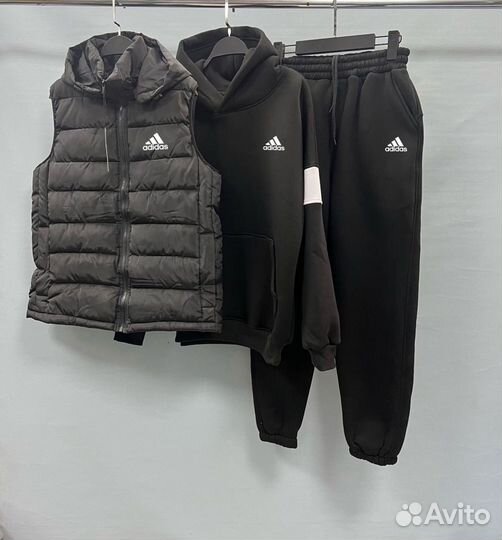 Спортивный костюм adidas