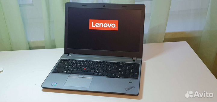 Lenovo thinkpad E570 15.6/i3-6/6GB/ssd128+500gb