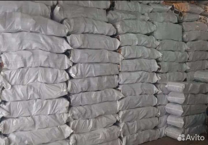 Колотый дуб В мешках