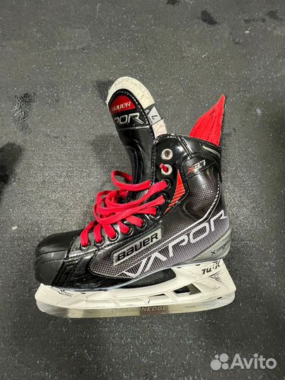 Хоккейные коньки bauer vapor 3,7