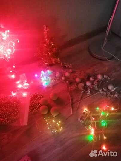 Набор для украшения к Новому году 6 предметов