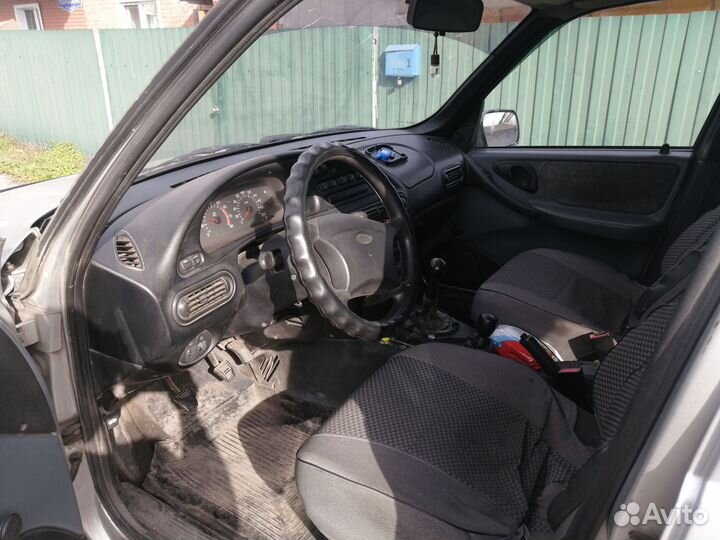 Chevrolet Niva 1.7 МТ, 2004, 300 000 км