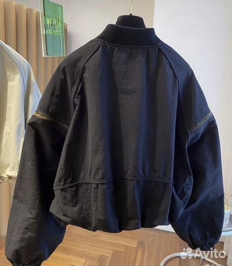 Бомбер balenciaga type y2k