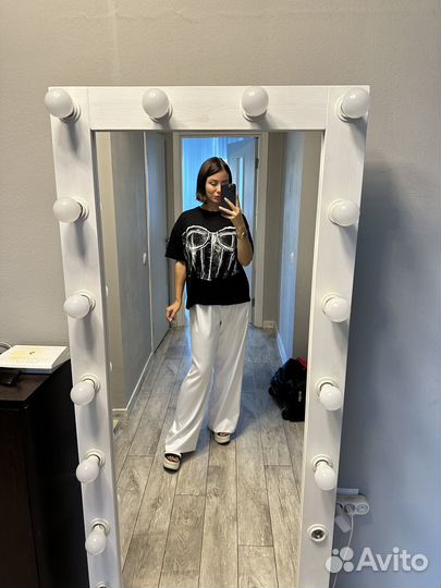 Зеркало с подсветкой