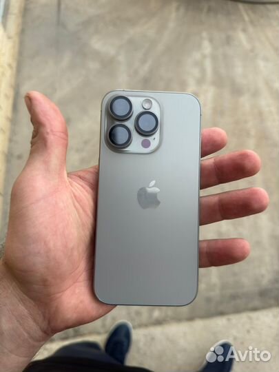 iPhone 15 Pro, 128 ГБ