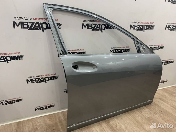 Дверь передняя правая Mercedes W221 S 221