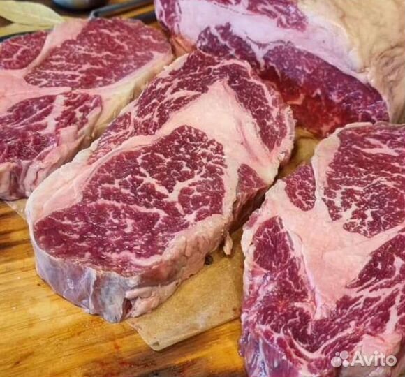 Стейки, мраморная говядина