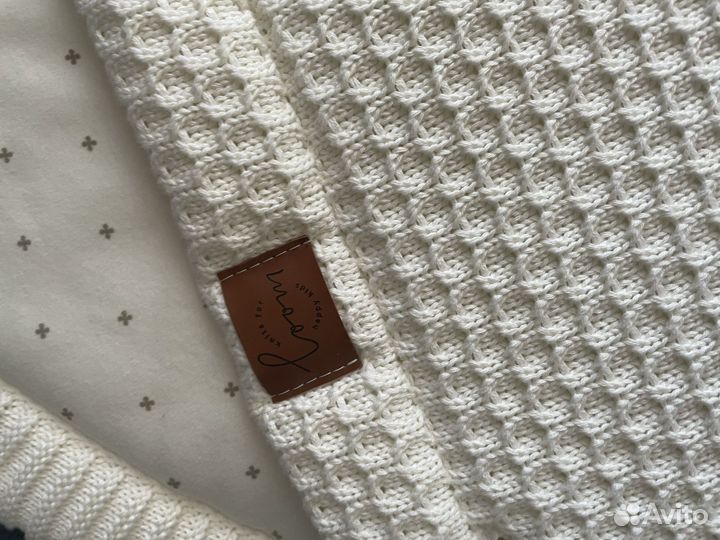 Конверт детский вязаный молочного цвета Loomknits