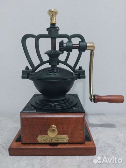 Кофемолка юбилейная Старая Мельница Лепсе