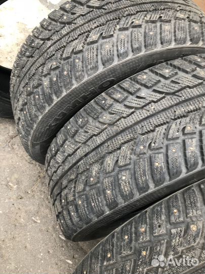 Kumho I'Zen RV Stud KC16 235/55 R18