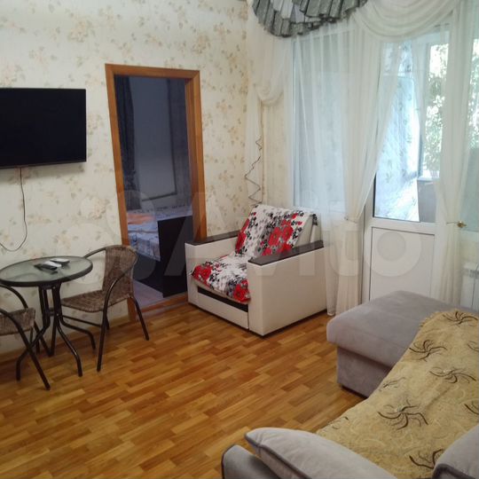2-к. квартира, 53 м², 3/4 эт.
