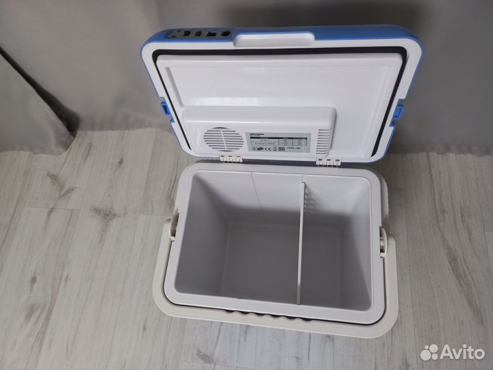 Автомобильный холодильник