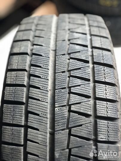 Bridgestone Blizzak RFT 225/50 R17