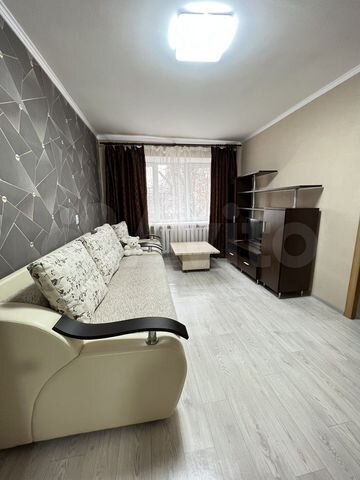 2-к. квартира, 45 м², 3/5 эт.