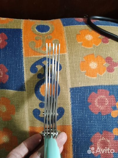 Кухонные ножи и кухонные принадлежности