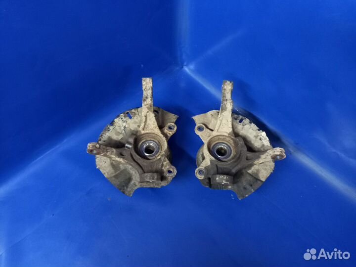 Кулак поворотный ступица Hyundai solaris 1