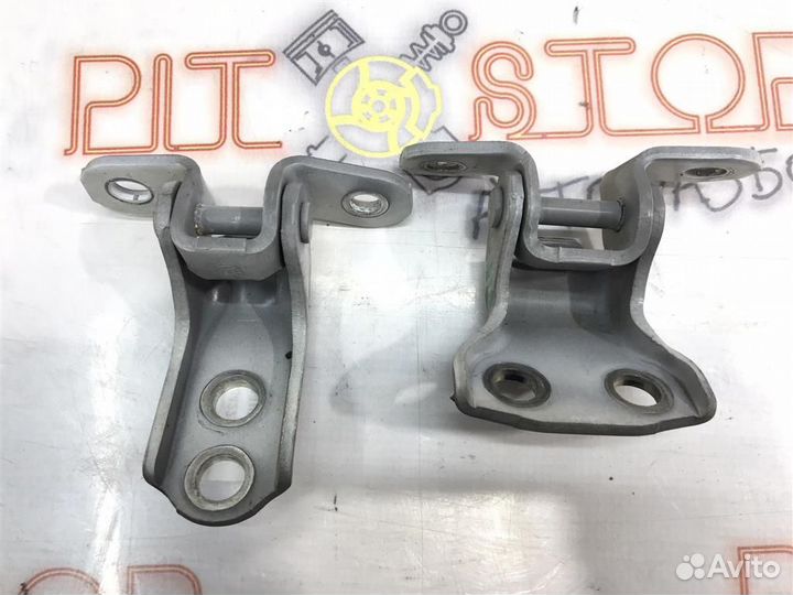 Петли передней левой двери Toyota Windom (MCV20)