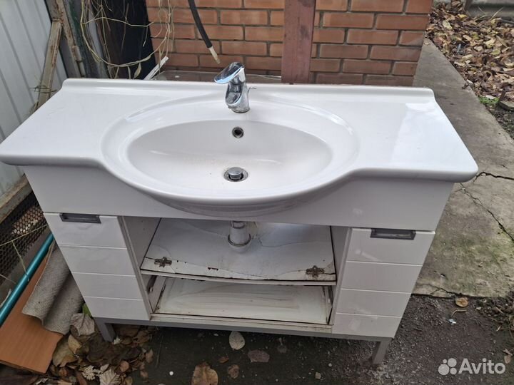 Раковина с тумбой бу