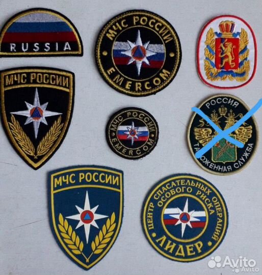 Шевроны, вымпела, значек