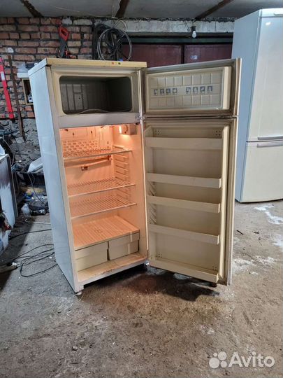 Холодильник Рабочий