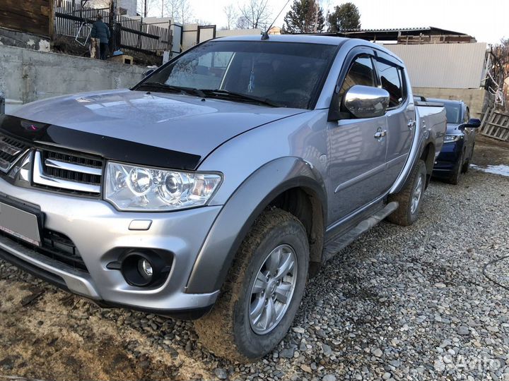 Mitsubishi L200 2.5 AT, 2014, 198 000 км