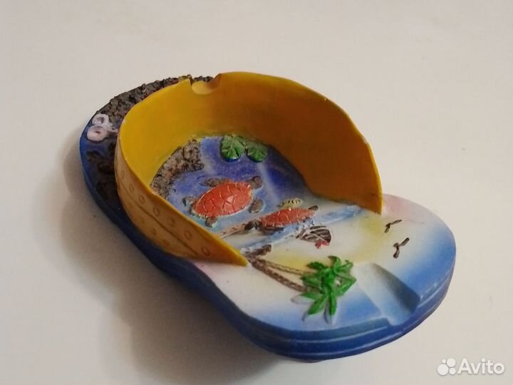 Башмачек из керамики из греции