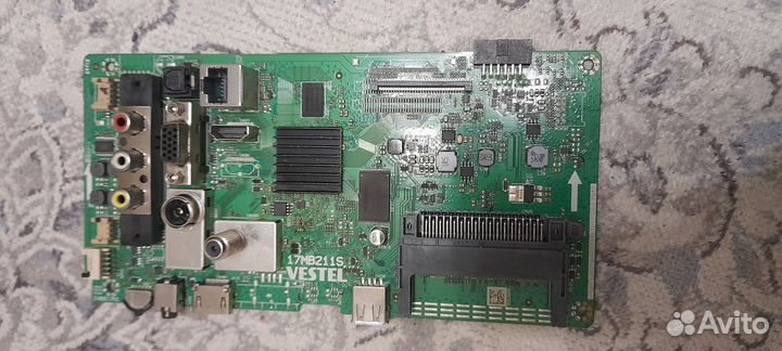 Запчасьи к телевизору hitahi модель 32HE2000R
