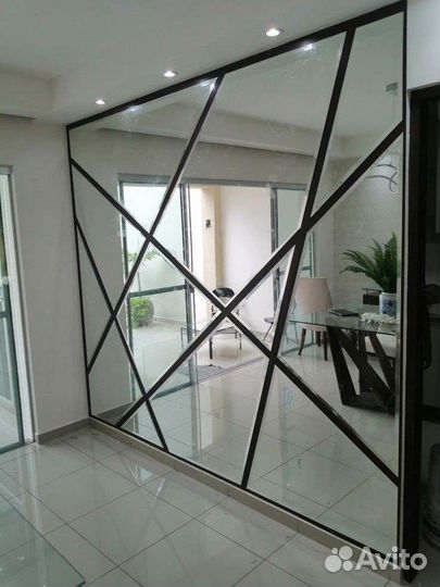 Зеркальное панно