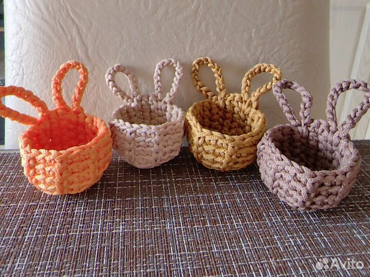 Подставка под пасхальное яйцо