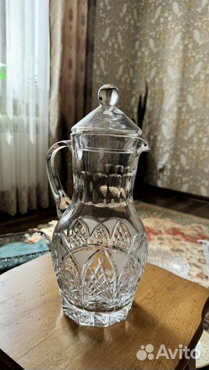 Хрустальный кувшин
