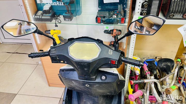 Скутер racer RC150T-15 stells 150