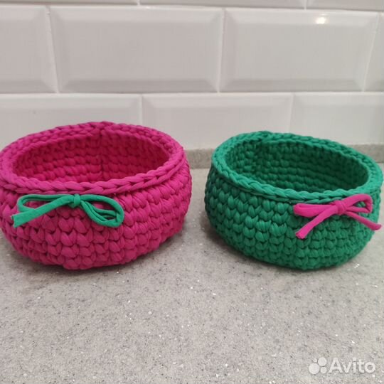 Корзиночки вязанные для интерьера и хранения