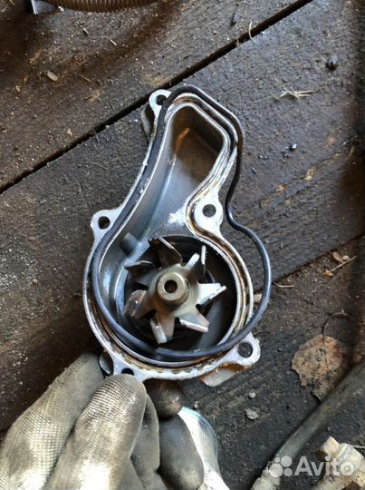 Помпа honda civic 4d