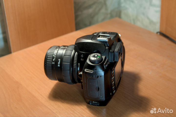 Фотоаппарат Nikon D70s