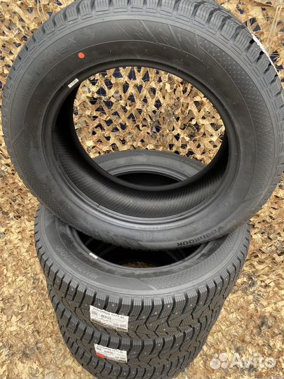 Hankook Winter I'Pike X SUV 275/55 R20 117T