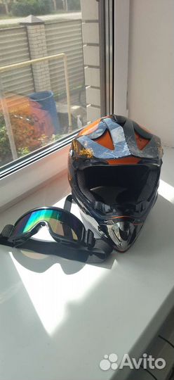 Мотошлем кроссовый