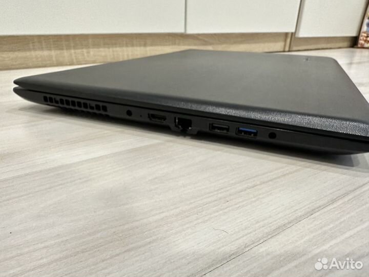 Большой Мощный Ноутбук Lenovo