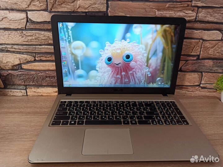 Офисный ноутбук asus r540s