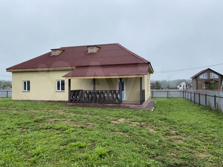 Дом 160 м² на участке 12 сот.