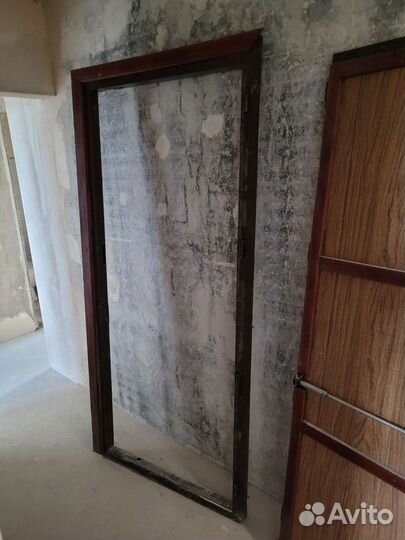 Дверь входная металлическая