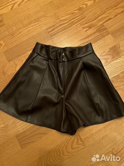 Кожаные шорты befree