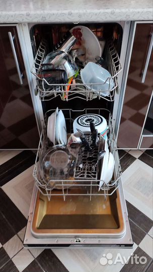 Посудомоечная машина встраиваемая Delonghi