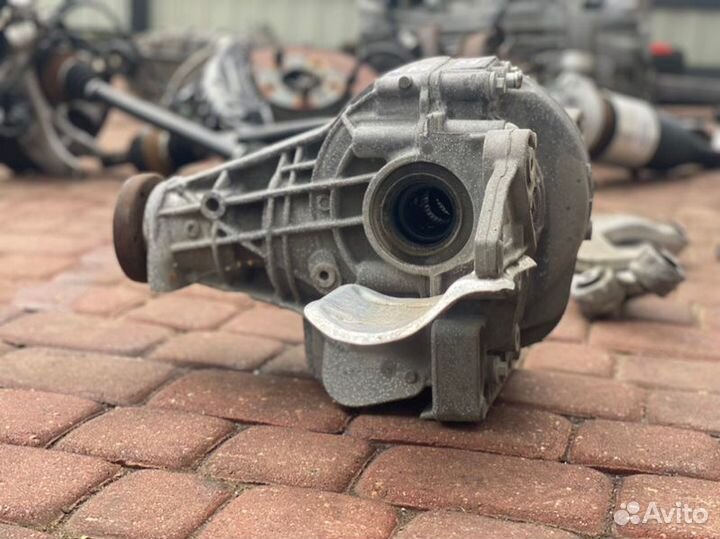 Редуктор задний Porsche Macan Turbo 95В CTM048207