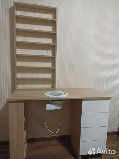 Маникюрный стол с пылесосом Max 3