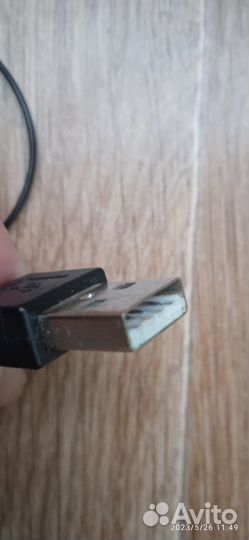 Сетевое зарядное устройство