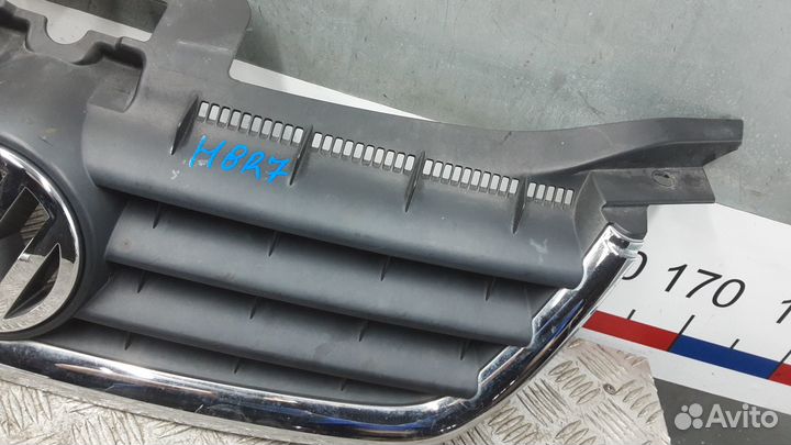 Решетка радиатора Volkswagen Touran (2003-2010)