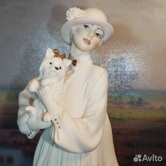 Capodimonte.Юная леди.йоркшир.armani