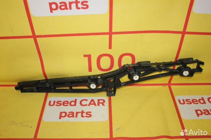 Opel Insignia - Кронштейн бампера