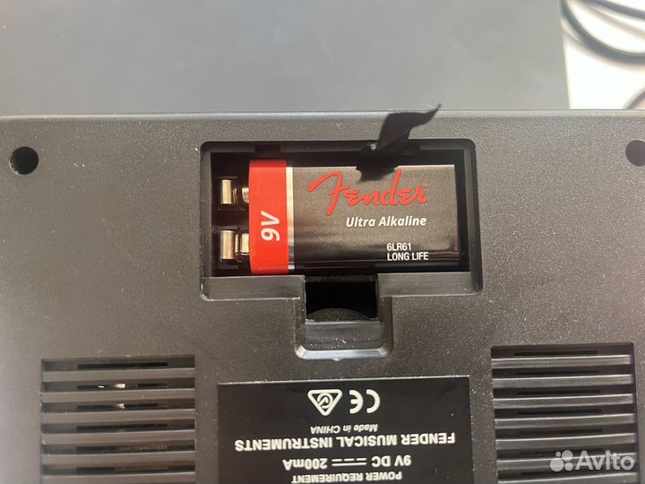 Гитарный мини комбик Fender MD 20