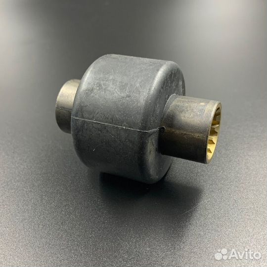 Втулка гребного винта резиновая Yamaha 40-55, F30